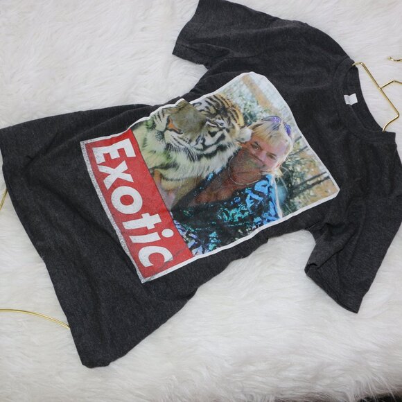 Dark Grey Joe Exotic from Tiger King T-Shirt - Size XS - Picture 7 of 11